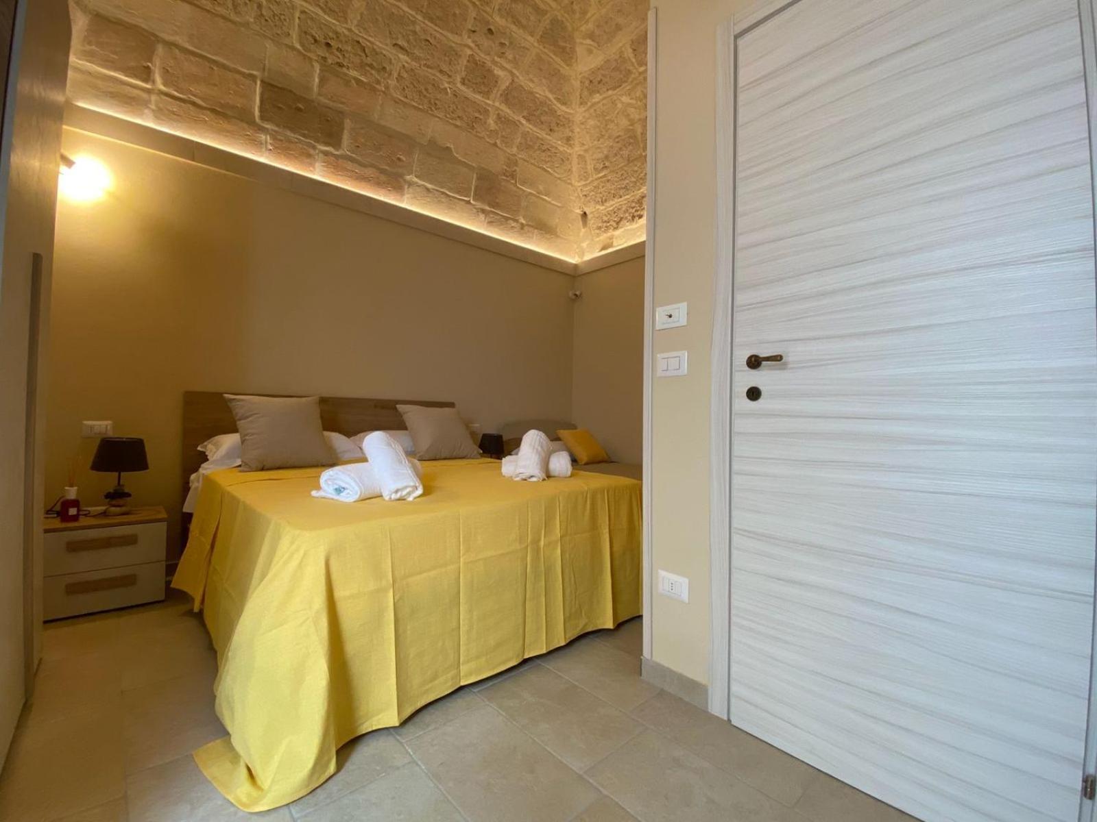 Duca D'Aosta Bed and Breakfast Lecce Exteriör bild