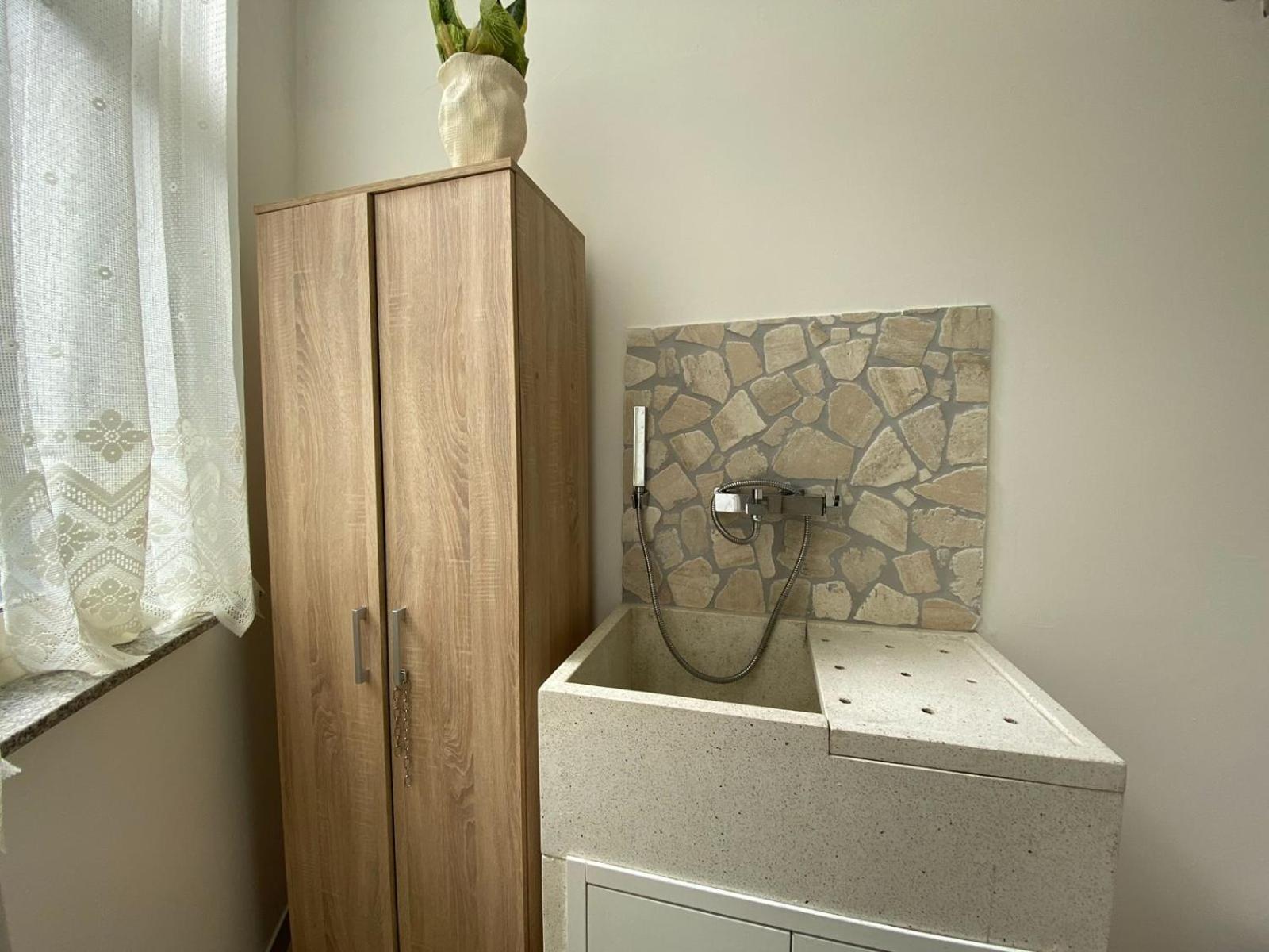 Duca D'Aosta Bed and Breakfast Lecce Exteriör bild